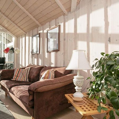 Three-Bedroom Holiday Home In Rodby 38 Kramnitse Εξωτερικό φωτογραφία