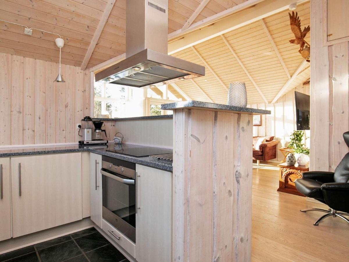 Three-Bedroom Holiday Home In Rodby 38 Kramnitse Εξωτερικό φωτογραφία